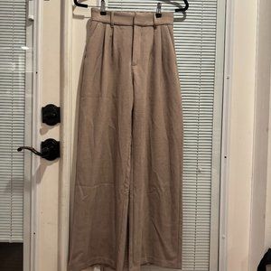 A&F Sloane Tailored Pant